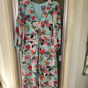 Vince Camuto floral dress. Size 14.